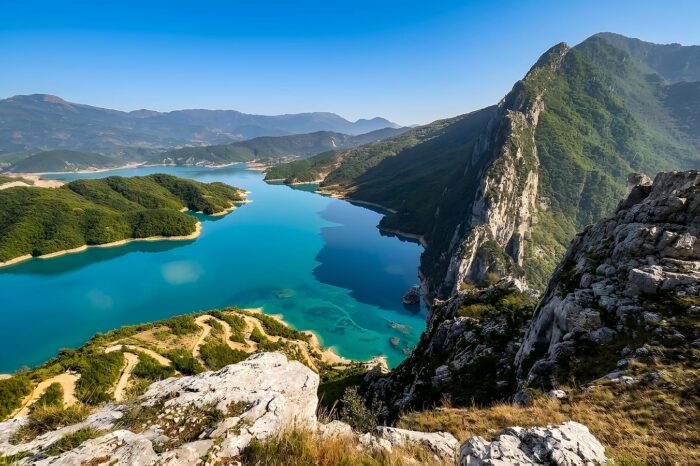 From Tirana & Durrës: Bovilla Lake & Gamti Mountain Hiking Adventure